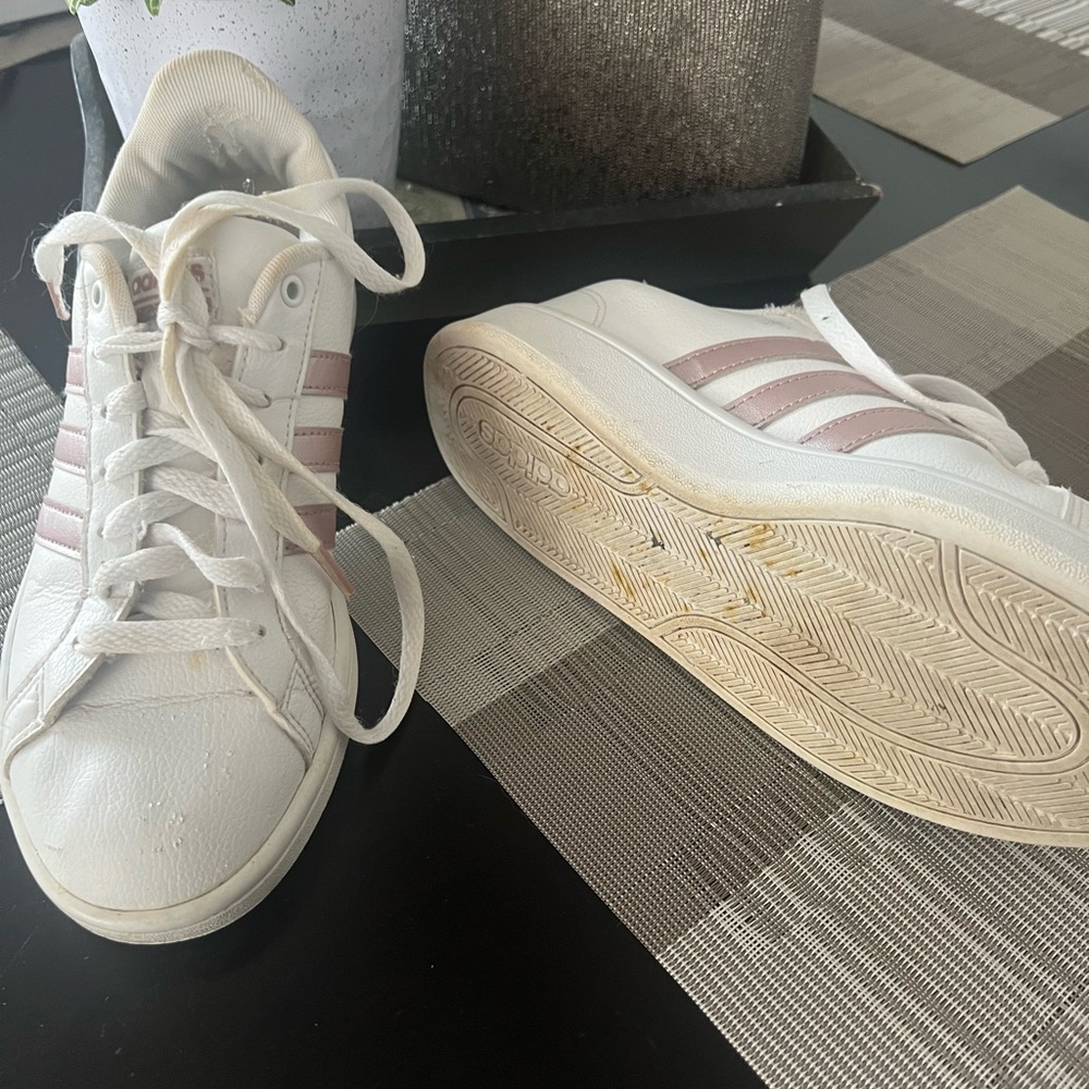 Adidas Women's White and Light Pink Striped Sneakers - Picture 5 of 7